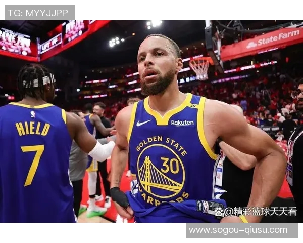 库里伤缺的背后分析：如何在不幸中寻求机遇与未来的复出之路